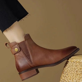 Bota Feminina Sofia De Couro Salto Quadrado